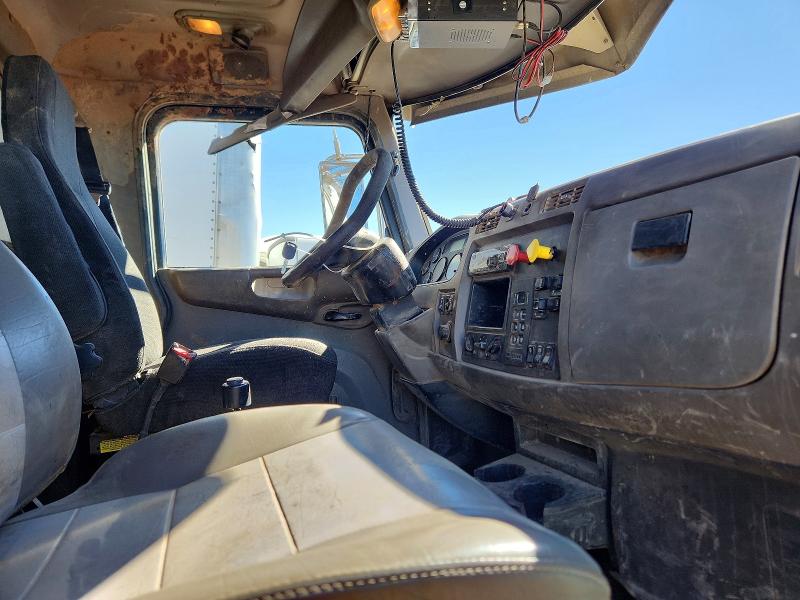 2016 Peterbilt 348 VIN 2NP3XJ0X5GM325700 COPART salvage auction — FRONT END, AZ - CERT OF TITLE - SALVAGE, sold $11,300 on 2026-07-23 (photo 5)