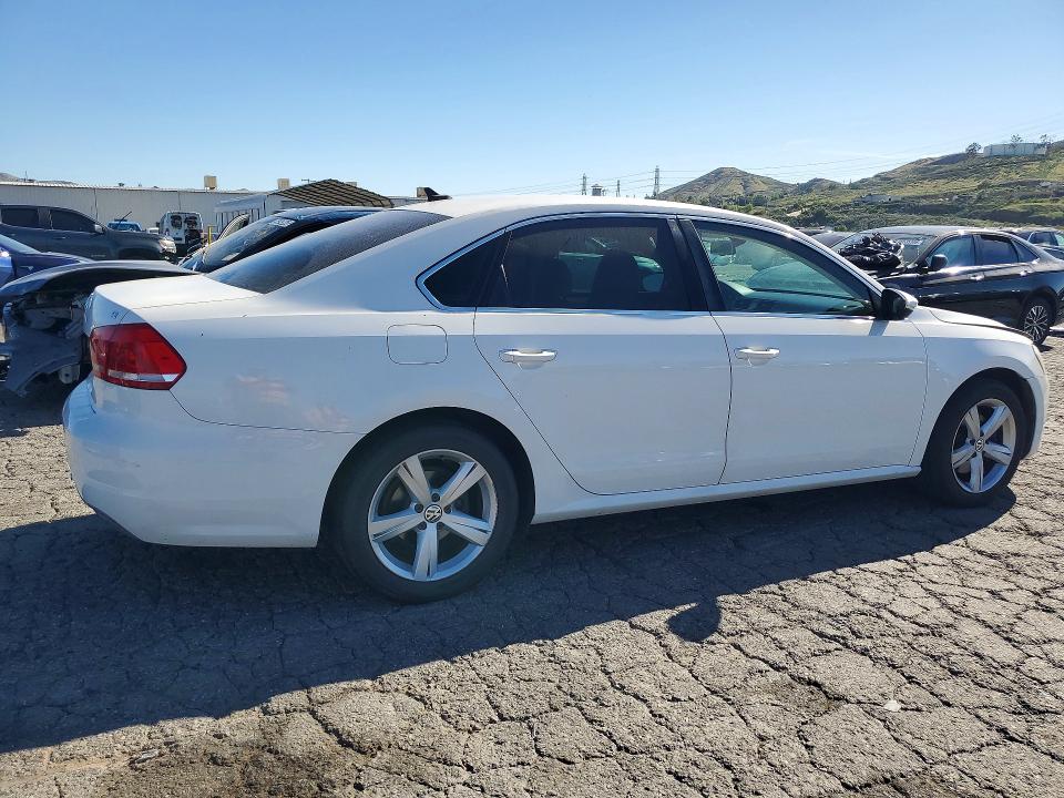 2012 Volkswagen Passat VIN 1VWBP7A37CC036712 COPART salvage auction — FRONT END, Ca - Salvage Certificate, sold $850 on 2026-07-09 (photo 3)