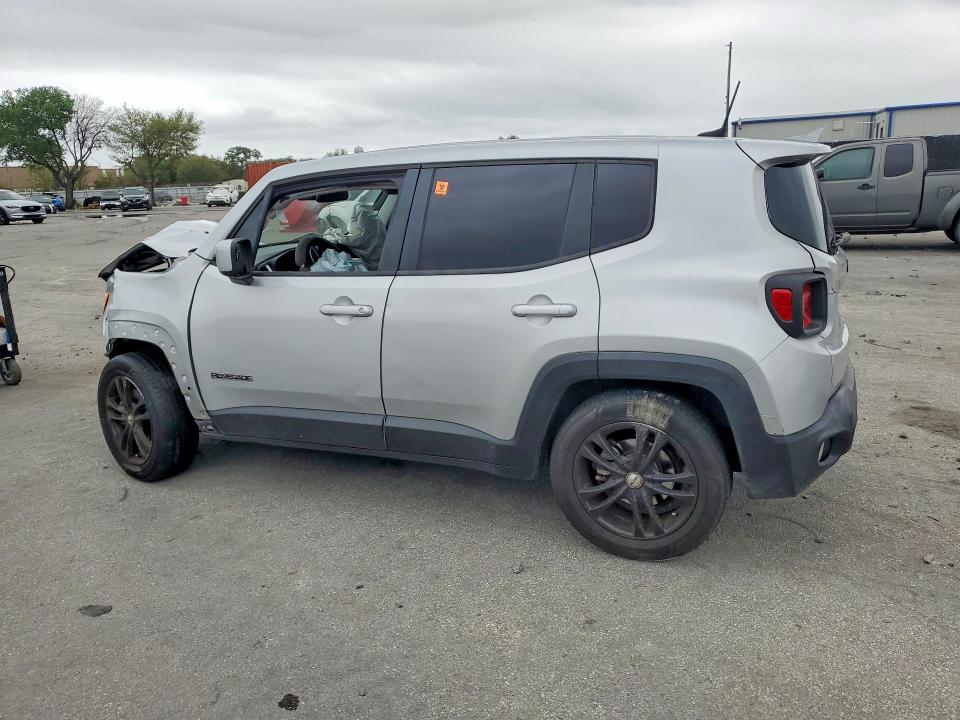 2018 Jeep Renegade VIN ZACCJABB0JPH07657 COPART salvage auction — FRONT END, Fl - Cert Of Title Slvg Rebuildable, sold $425 on 2026-08-05 (photo 2)