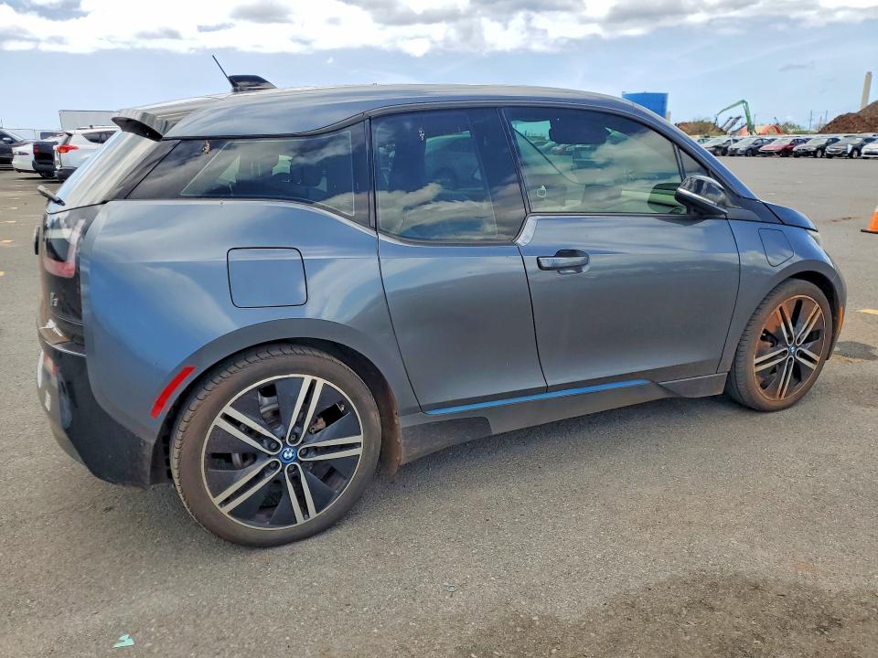2016 BMW I3 VIN WBY1Z4C50GV508473 COPART salvage auction — WATER/FLOOD, Hi - Certificate Of Salvage, sold $2 on 2026-07-13 (photo 3)