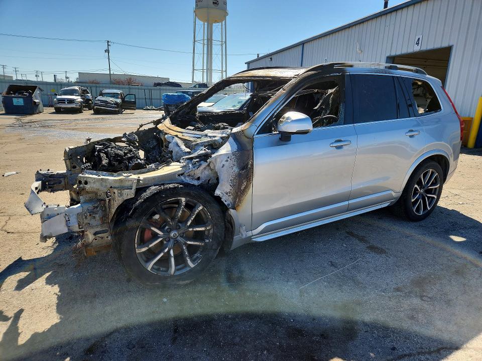 2018 Volvo Xc90 VIN YV4102PK2J1361410 COPART salvage auction — BURN, Il - Junking Cert Of A Vehicle, sold $325 on 2026-08-05 (photo 1)