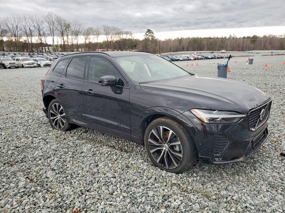 2023 Volvo VIN YV4L12DM1P1339743 COPART salvage auction — ALL OVER, Nc - Salvage Certificate Of Title, sold $9,000 on 2026-07-08 (photo 4)