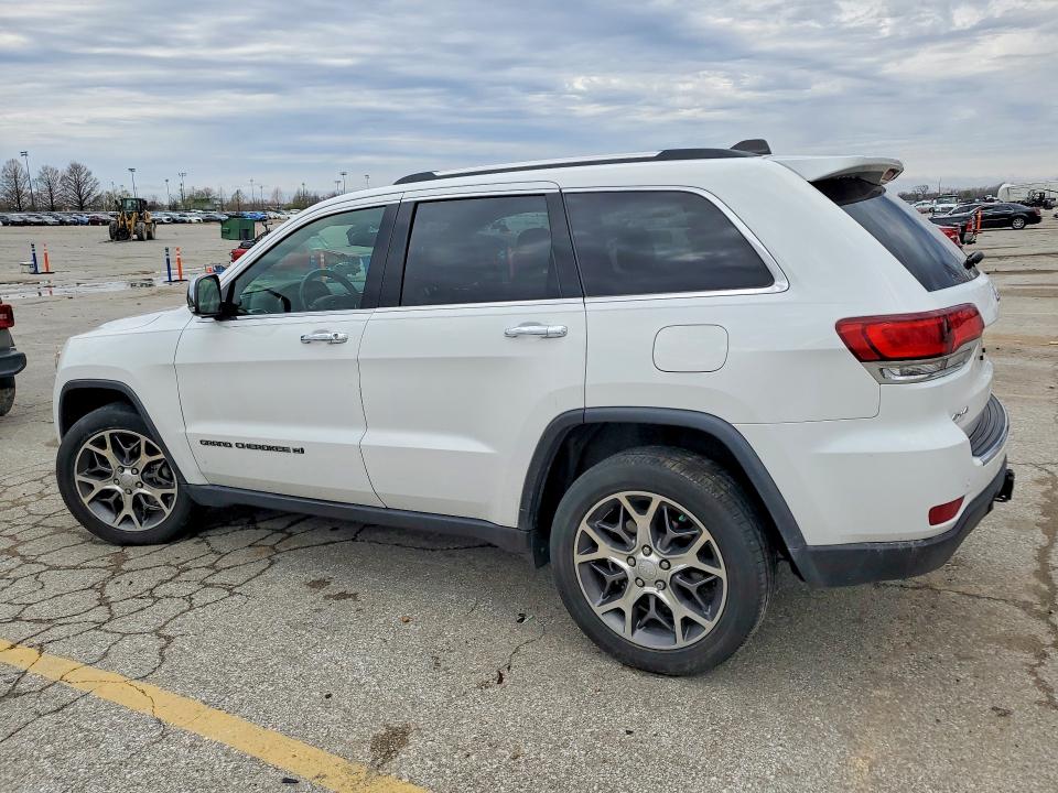 2022 Jeep Grand cherokee VIN 1C4RJFBG8NC121575 COPART salvage auction — MINOR DENT/SCRATCHES, MO - CERTIFICATE OF TITLE, sold $19,700 on 2026-07-09 (photo 2)
