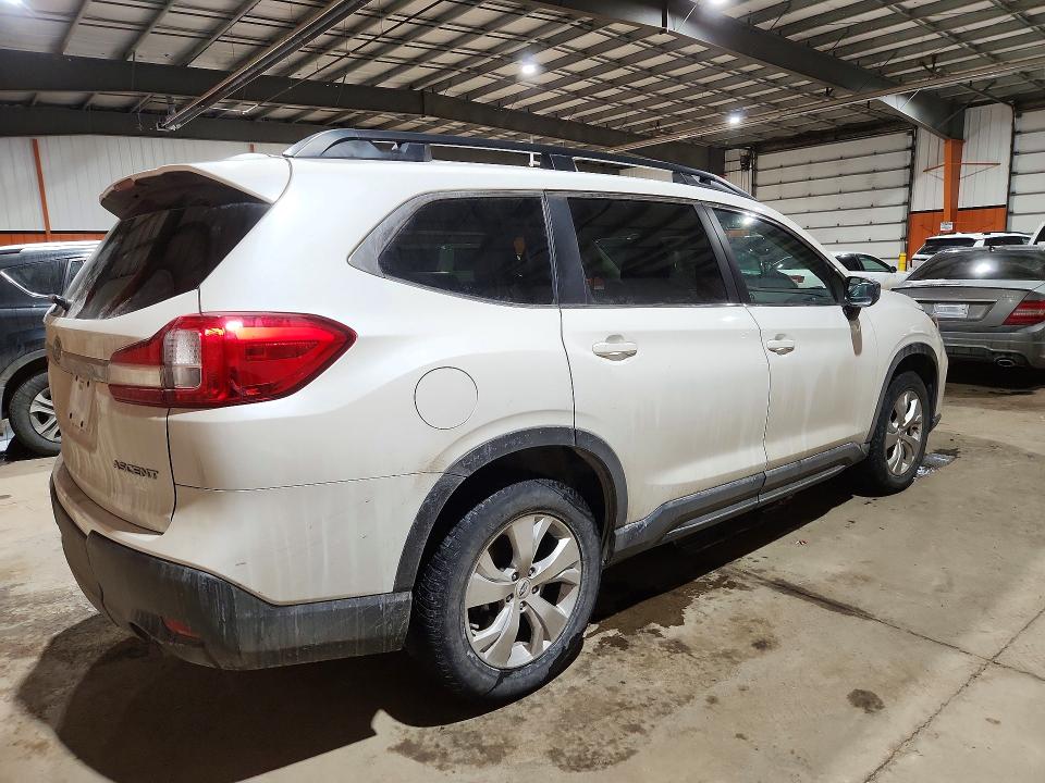 2022 Subaru Ascent VIN 4S4WMAAD3N3466688 COPART salvage auction — HAIL, Salvage Title, sold $8,500 on 2026-07-28 (photo 3)