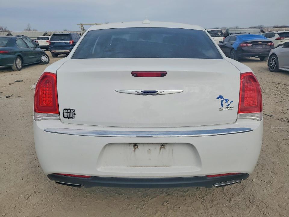 2019 Chrysler 300 VIN 2C3CCAAG6KH755419 COPART salvage auction — SIDE, Mo - Salvage Certificate Of Title, sold $6,200 on 2026-07-09 (photo 6)