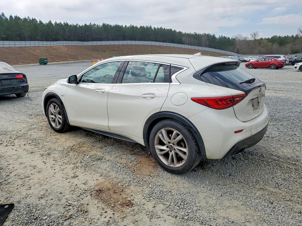2017 Infiniti Qx30 VIN SJKCH5CPXHA034977 COPART salvage auction — NORMAL WEAR, Nc - Dealer Only Clean Title, sold $1,900 on 2026-08-01 (photo 2)