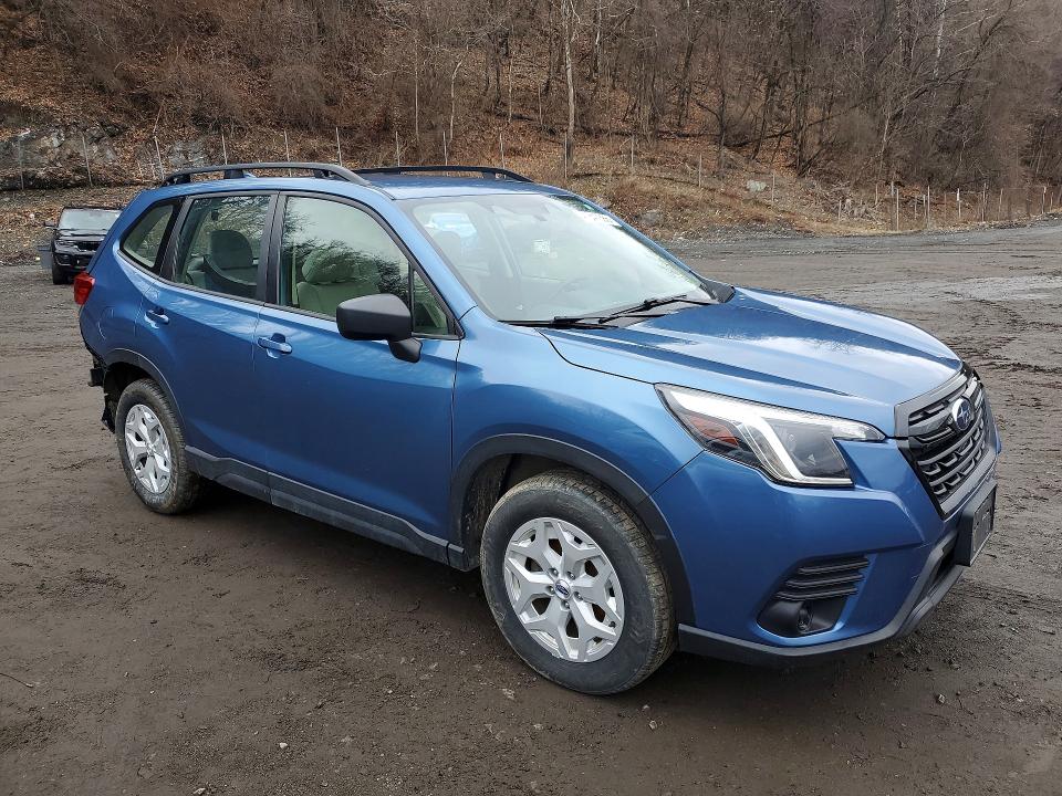 2022 Subaru Forester VIN JF2SKACC3NH517253 COPART salvage auction — REAR END, Salvage Title, sold $3,800 on 2026-07-28 (photo 4)