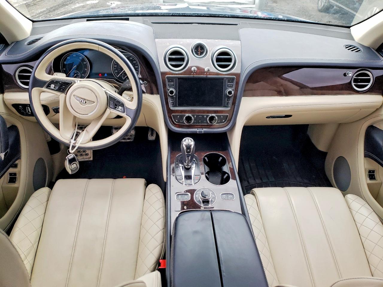 2017 Bentley Bentayga VIN SJAAC2ZVXHC014876 COPART salvage auction — Front End, NJ - CERT OF TITLE-SALVAGE (P), sold $17,700 on 2026-04-03 (photo 8)