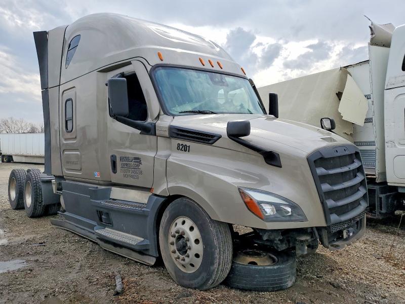 2022 Freightliner Cascadia 126 VIN 3AKJHHDR2NSNB1017 — COPART salvage auction photo