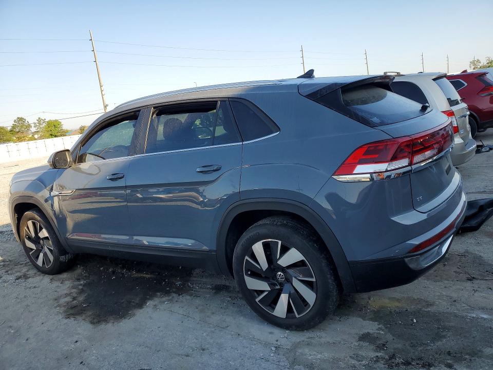 2024 Volkswagen Atlas VIN 1V2WE2CA8RC239740 COPART salvage auction — WATER/FLOOD, Fl - Cert Of Title-Slvg Rebld Flood, sold $7,200 on 2026-08-22 (photo 2)