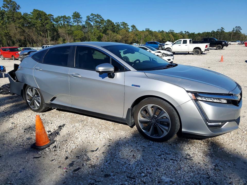 2018 Honda Clarity VIN JHMZC5F36JC004453 COPART salvage auction — REAR END, Tx - Salvage Vehicle Title, sold $4,300 on 2026-07-21 (photo 4)