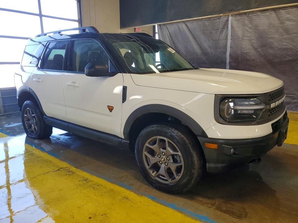 2024 Ford Bronco VIN 3FMCR9D99RRE85098 COPART salvage auction — SIDE, St - Salvage Title, sold $7,700 on 2026-07-23 (photo 4)