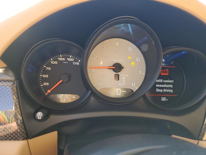 2017 Porsche Macan VIN WP1AB2A50HLB20183 COPART salvage auction — NORMAL WEAR, Mt - Certificate Of Title, sold $7,000 on 2026-08-17 (photo 9)