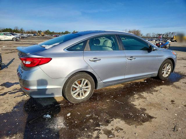 2015 Hyundai Sonata VIN 5NPE24AA3FH133233 COPART salvage auction — MINOR DENT/SCRATCHES, Wv - Certificate Of Title, sold $200 on 2026-07-02 (photo 3)