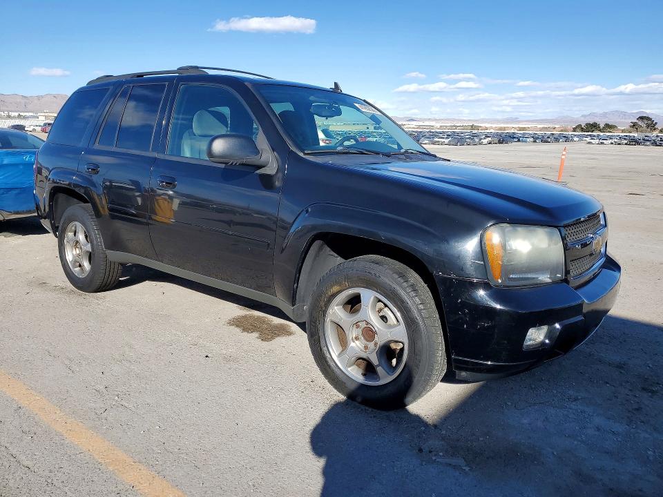 2008 Chevrolet Trailblazer VIN 1GNDS13S982242856 COPART salvage auction — VANDALISM, Mi - Cert Of Title-Salvage Vehicle, sold $925 on 2026-07-09 (photo 4)