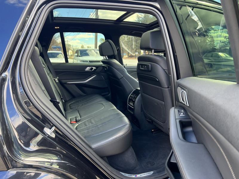 2019 BMW VIN 5UXCR6C52KLK80260 COPART salvage auction — MINOR DENT/SCRATCHES, Salvage Title, sold $20,900 on 2026-07-21 (photo 6)