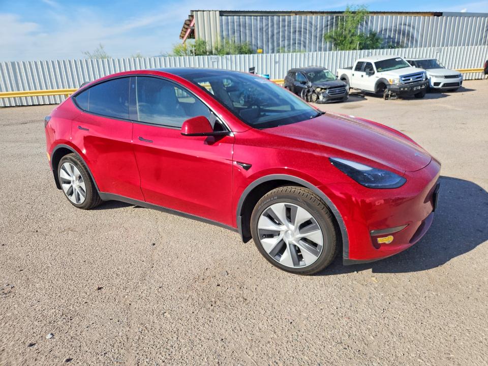 2022 Tesla VIN 7SAYGDEE9NF558225 COPART salvage auction — VANDALISM, Az - Cert Of Title - Salvage, sold $15,000 on 2026-07-10 (photo 4)