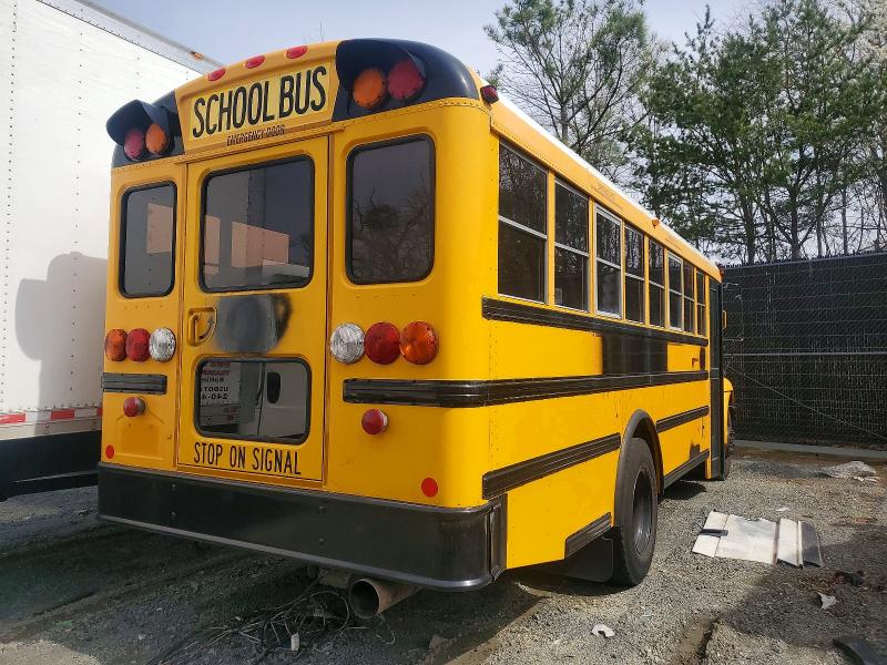 2015 Ic corporation Ce series school VIN 4DRBUAAP3FB643496 COPART salvage auction — MINOR DENT/SCRATCHES, Md - Certificate Of Title, sold $1,400 on 2026-10-06 (photo 4)