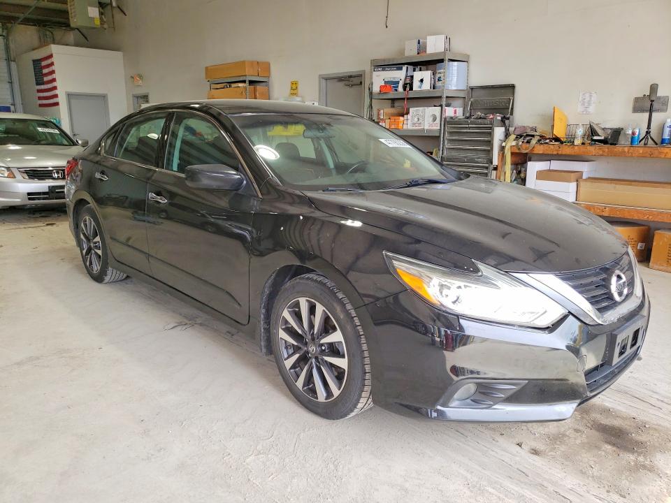 2017 Nissan Altima VIN 1N4AL3AP6HC121818 COPART salvage auction — REAR END, Md - Cert Of Salvage > 75% Damage, sold $1,550 on 2026-07-02 (photo 4)