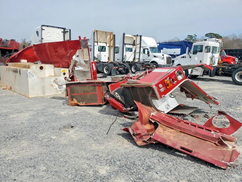 1999 International 4000 VIN 1HTSDADR2XH602182 COPART salvage auction — ROLLOVER, NC - DEALER ONLY SALVAGE TITLE, sold $2,600 on 2026-07-07 (photo 9)