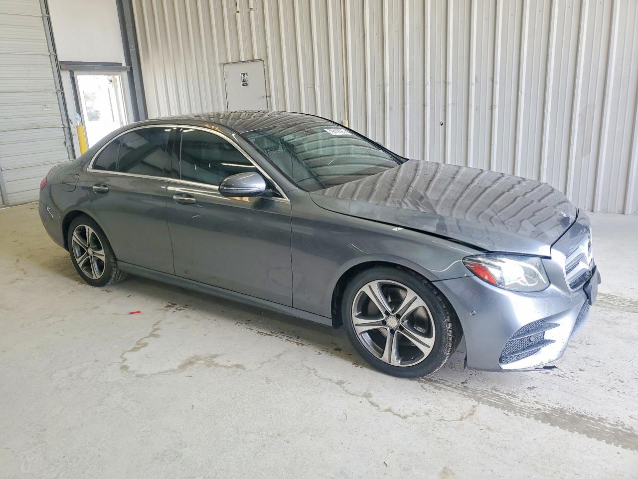 2017 Mercedes-Benz E-Class VIN WDDZF4JB6HA082969 COPART salvage auction — Front End, TX - CERTIFICATE OF TITLE, sold $3,600 on 2026-07-09 (photo 4)