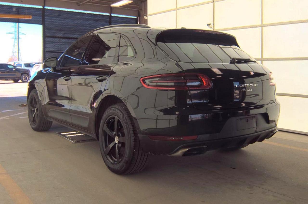 2017 Porsche Macan VIN WP1AA2A51HLB05601 COPART salvage auction — Normal Wear, TX - CERTIFICATE OF TITLE (P), sold $7,300 on 2026-04-13 (photo 3)