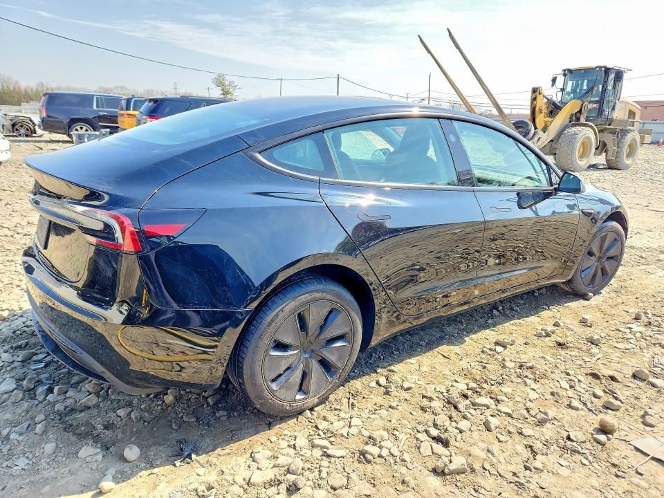 2025 Tesla VIN 5YJ3E1EA5SF924511 COPART salvage auction — REAR END, Nj - Cert Of Title-Salvage, sold $10,300 on 2026-07-11 (photo 3)