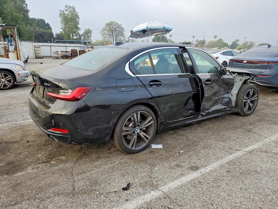 2024 BMW 3er VIN 3MW69FF02R8E12575 COPART salvage auction — SIDE, Ca - Salvage Certificate, sold $12,900 on 2026-08-28 (photo 3)