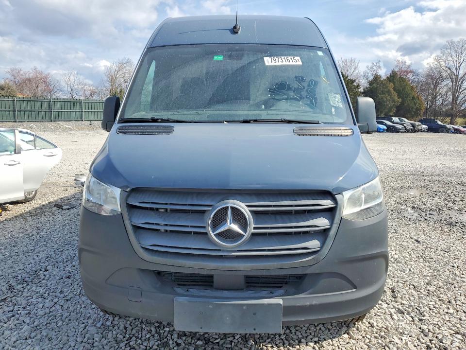 2019 Mercedes-benz Sprinter VIN WD4PF1CD4KP113029 COPART salvage auction — MECHANICAL, Fl - Certificate Of Title (P), sold $10,500 on 2026-07-09 (photo 5)