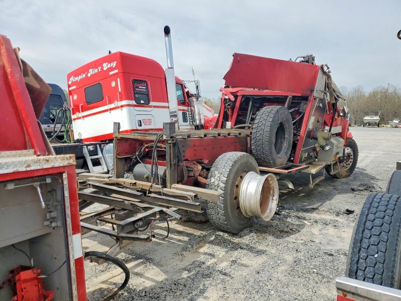 1999 International 4000 VIN 1HTSDADR2XH602182 COPART salvage auction — ROLLOVER, NC - DEALER ONLY SALVAGE TITLE, sold $2,600 on 2026-07-07 (photo 4)