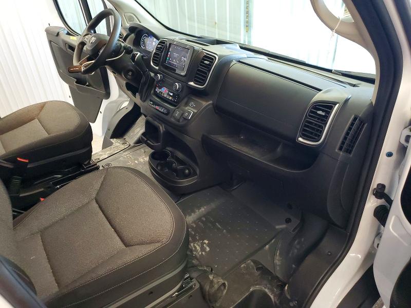 2025 Ram Promaster 3500 VIN 3C6MRVJG0SE510446 COPART salvage auction — MINOR DENT/SCRATCHES, NC - DEALER ONLY CLEAN TITLE, sold $11,300 on 2026-07-09 (photo 8)