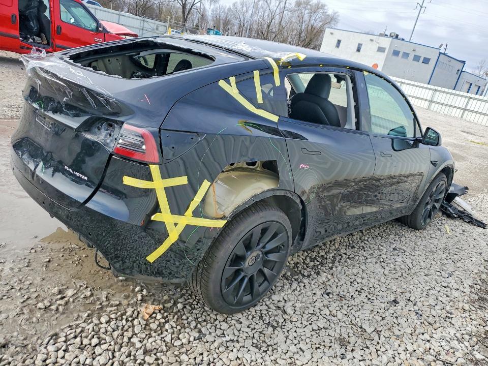 2022 Tesla Model y VIN 7SAYGDEE6NA016142 COPART salvage auction — REAR END, Oh - Cert Of Title-Salvage, sold $7,000 on 2026-07-24 (photo 3)
