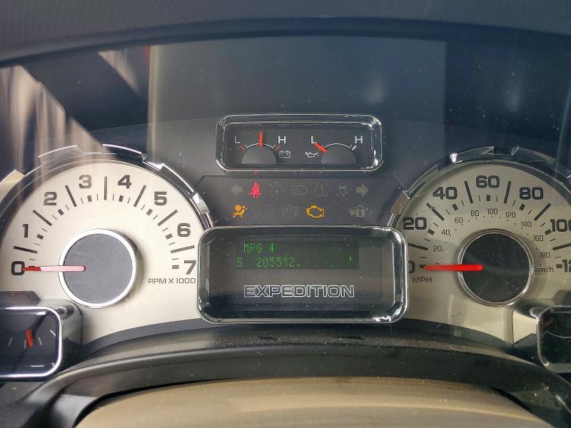 2010 Ford Expedition VIN 1FMJU1H59AEB64040 COPART salvage auction — FRONT END, Tx - Bonded Title - Salvage, sold $700 on 2026-07-02 (photo 9)