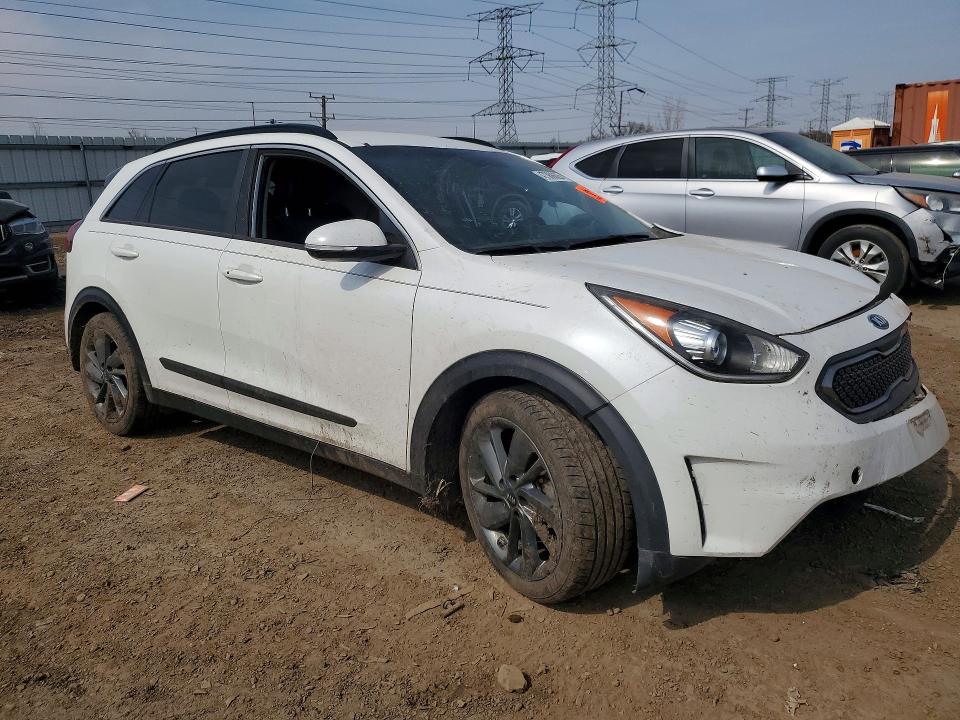 2017 Kia Niro VIN KNDCC3LCXH5057395 COPART salvage auction — ALL OVER, Id - Salvage Certificate Of Title, sold $250 on 2026-07-28 (photo 4)