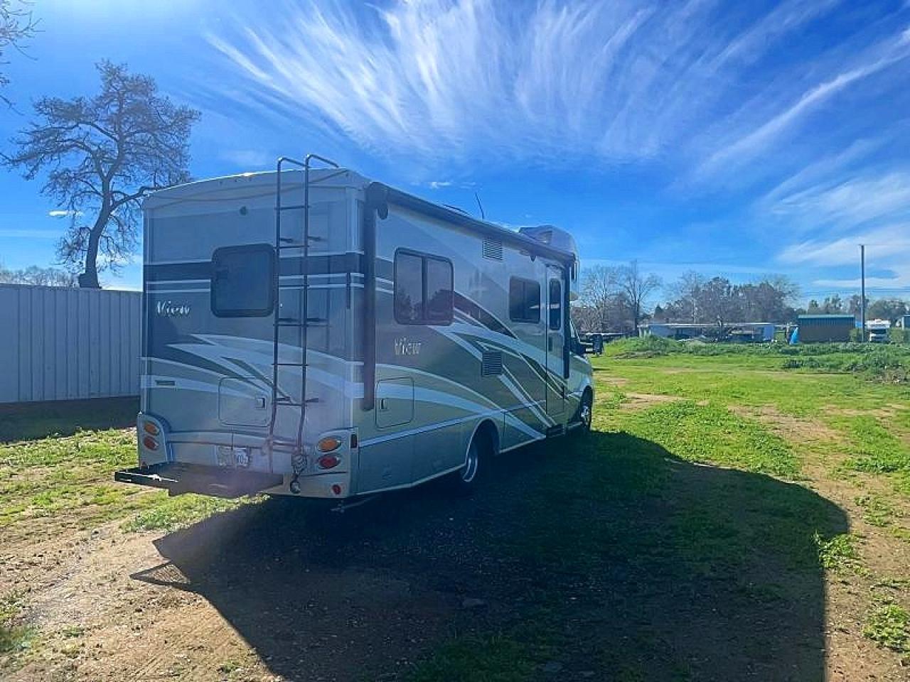 2017 Mercedes Benz VIN WDAPF4CC8H9708677 COPART salvage auction — Front End, OR - CERT OF TITLE-RECONSTRUCTED (P), sold $51,500 on 2026-07-08 (photo 4)