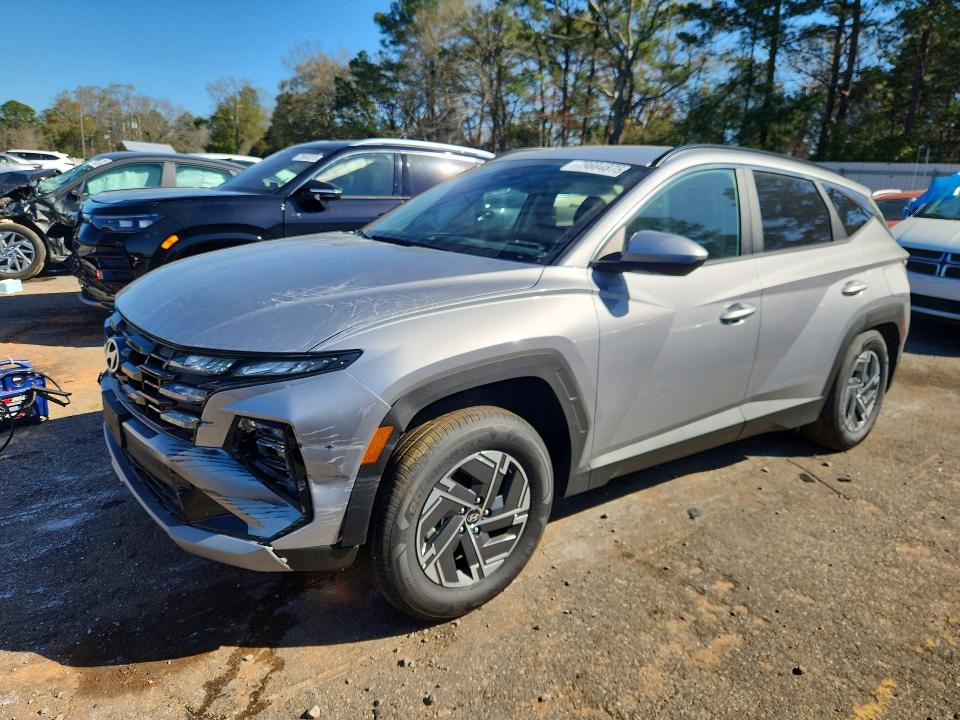 2025 Hyundai Tucson VIN KM8JBDD14SU373378 COPART salvage auction — REAR END, MO - JUNKING CERTIFICATE, sold $10,200 on 2026-07-27 (photo 1)