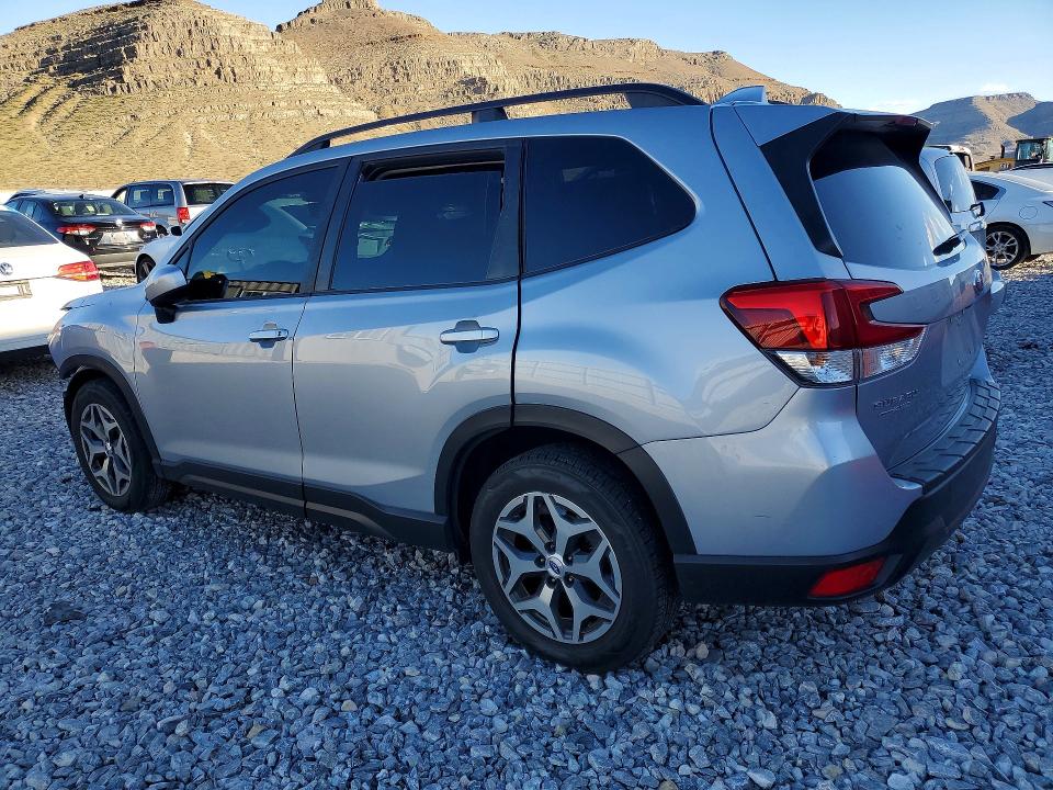 2021 Subaru Forester VIN JF2SKAJCXMH492191 COPART salvage auction — FRONT END, Nv - Salvage Title, sold $3,900 on 2026-07-15 (photo 2)