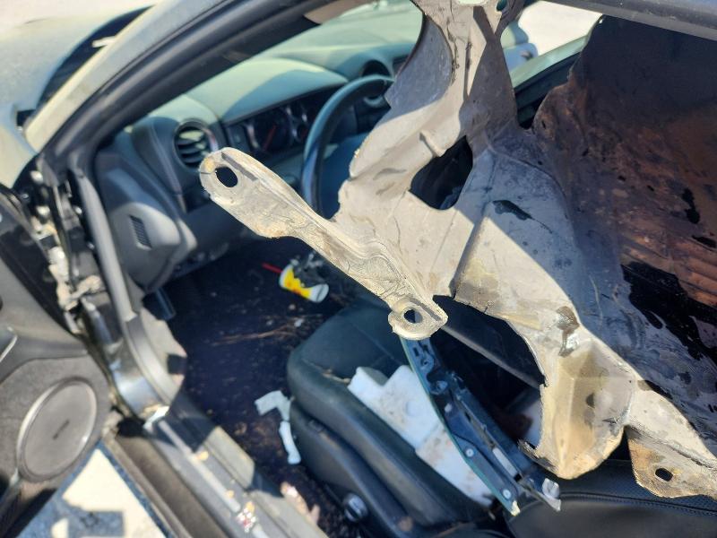 2014 Nissan Gt-r VIN JN1AR5EF0EM271177 COPART salvage auction — ALL OVER, Sc - Cert Of Title-Salvage, sold $19,800 on 2026-07-22 (photo 8)