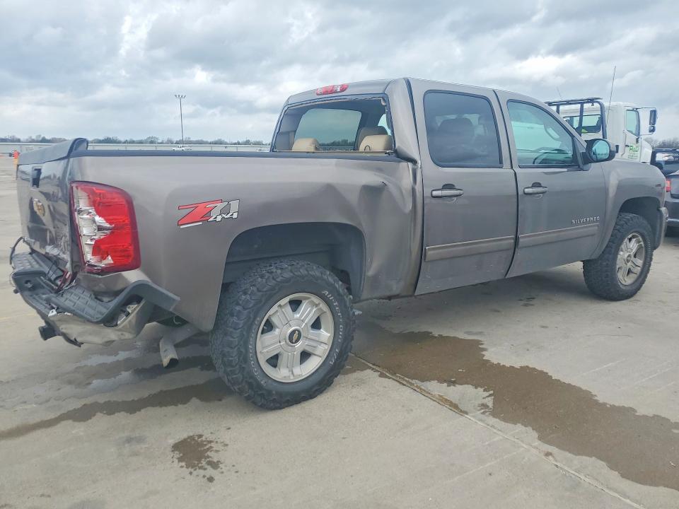2013 Chevrolet Silverado VIN 3GCPKTE72DG197450 COPART salvage auction — REAR END, Tx - Bonded Title - Salvage, sold $3,200 on 2026-07-09 (photo 3)