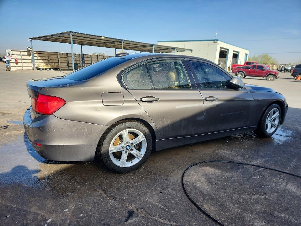 2014 BMW 3 series VIN WBA3C1C50EK107091 COPART salvage auction — REAR END, TX - CERT OF TITLE-REBUILT SALVAGE, sold $800 on 2026-07-24 (photo 3)