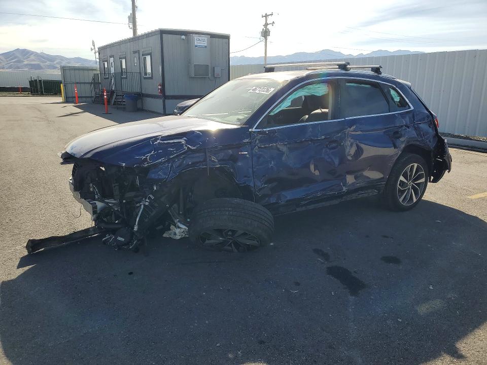 2022 Audi VIN WA1EAAFYXN2122375 COPART salvage auction — SIDE, Ut - Salvage Certificate, sold $1,850 on 2026-07-24 (photo 1)