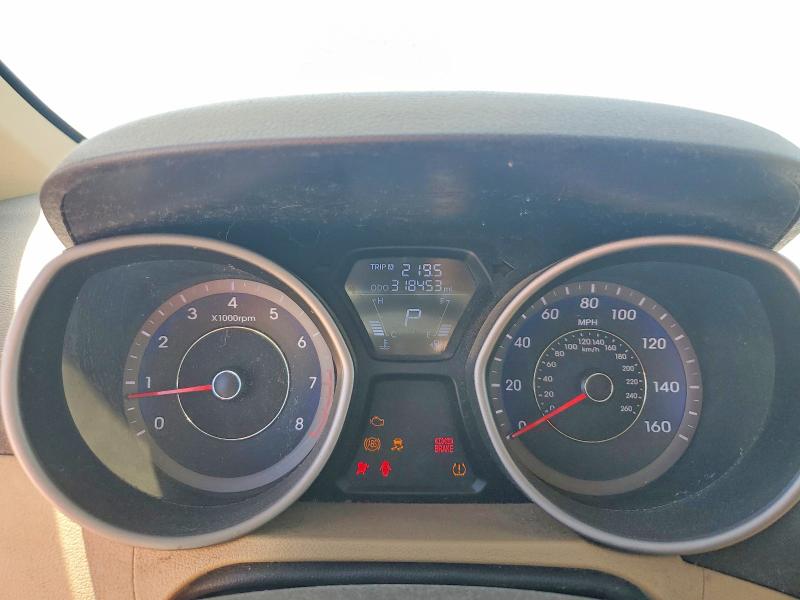 2013 Hyundai Elantra VIN KMHDH4AE5DU788196 COPART salvage auction — REAR END, OH - CERTIFICATE OF TITLE, sold $500 on 2026-07-16 (photo 9)