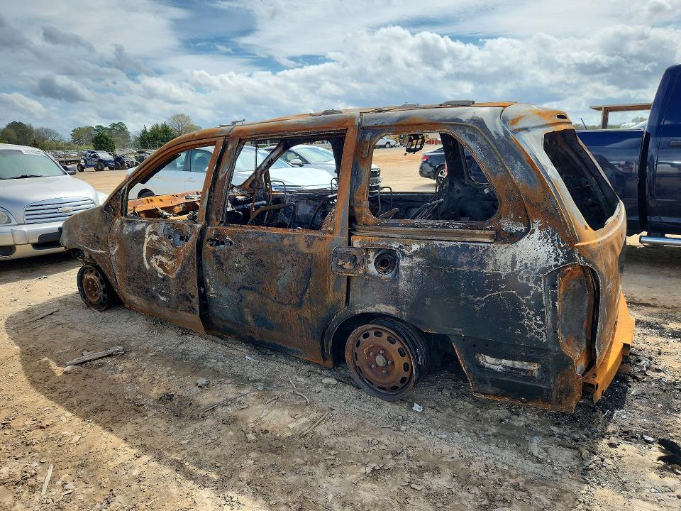 2000 Mazda Mpv VIN JM3LW28G6Y0134443 COPART salvage auction — BURN, Tn - Non-Repairable Certificate, sold $125 on 2026-07-29 (photo 2)