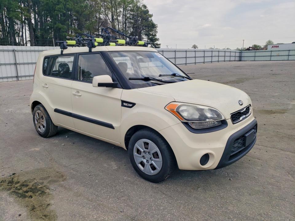 2013 Kia Soul VIN KNDJT2A59D7552658 COPART salvage auction — VANDALISM, Nc - Salvage Certificate Of Title, sold $525 on 2026-07-28 (photo 4)