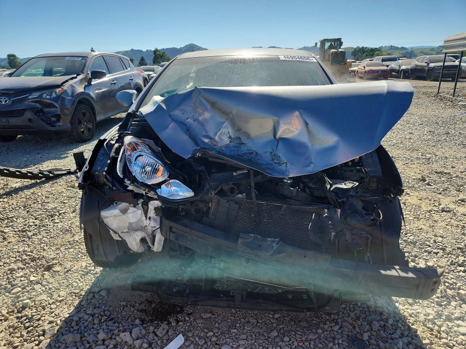 2011 Hyundai Elantra VIN KMHDH4AE8BU157326 COPART salvage auction — FRONT END, CA - SALVAGE CERTIFICATE, sold $425 on 2026-07-14 (photo 5)