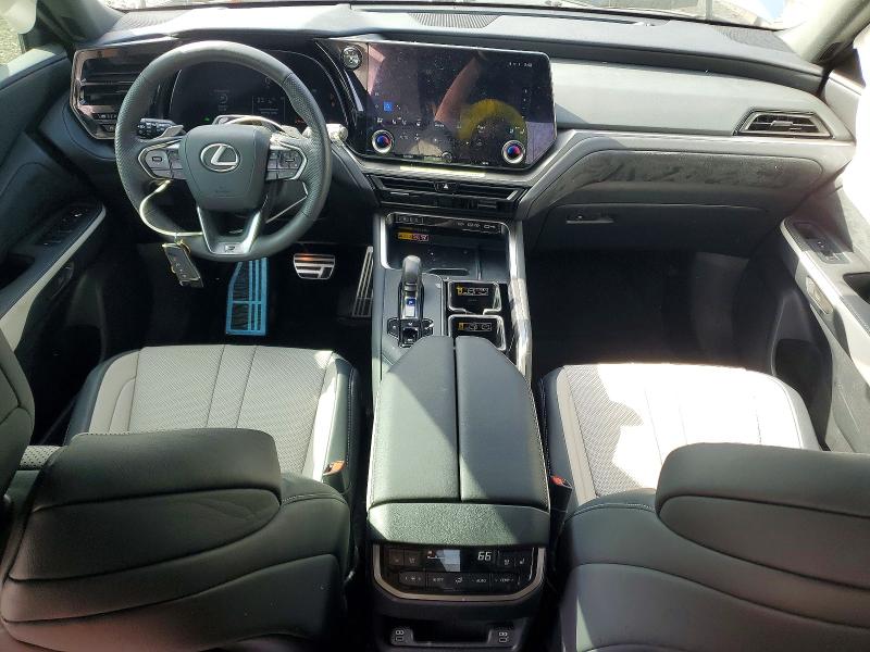 2025 Lexus Tx VIN 5TDABAB62SS013371 COPART salvage auction — SIDE, Salvage Title, sold $39,250 on 2026-08-28 (photo 8)