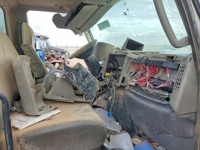 2018 International VIN 1HTMMMML5JH350229 COPART salvage auction — SIDE, Tx - Salvage Vehicle Title, sold $13,700 on 2026-07-08 (photo 5)
