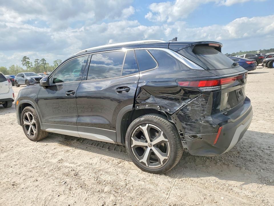 2025 Volkswagen Tiguan VIN 3VVFR7RM5SM008885 COPART salvage auction — REAR END, Tx - Salvage Vehicle Title, sold $15,700 on 2026-07-24 (photo 2)