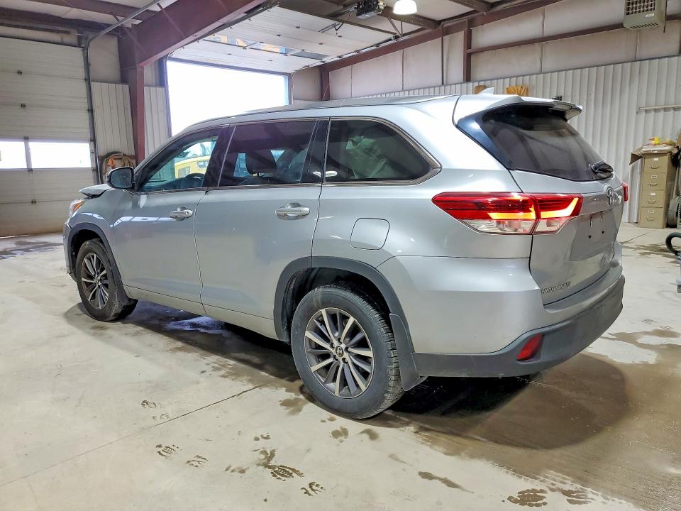 2018 Toyota Highlander VIN 5TDJZRFH2JS812300 COPART salvage auction — FRONT END, MD - CERT OF SALVAGE > 75% DAMAGE, sold $1,650 on 2026-07-24 (photo 2)