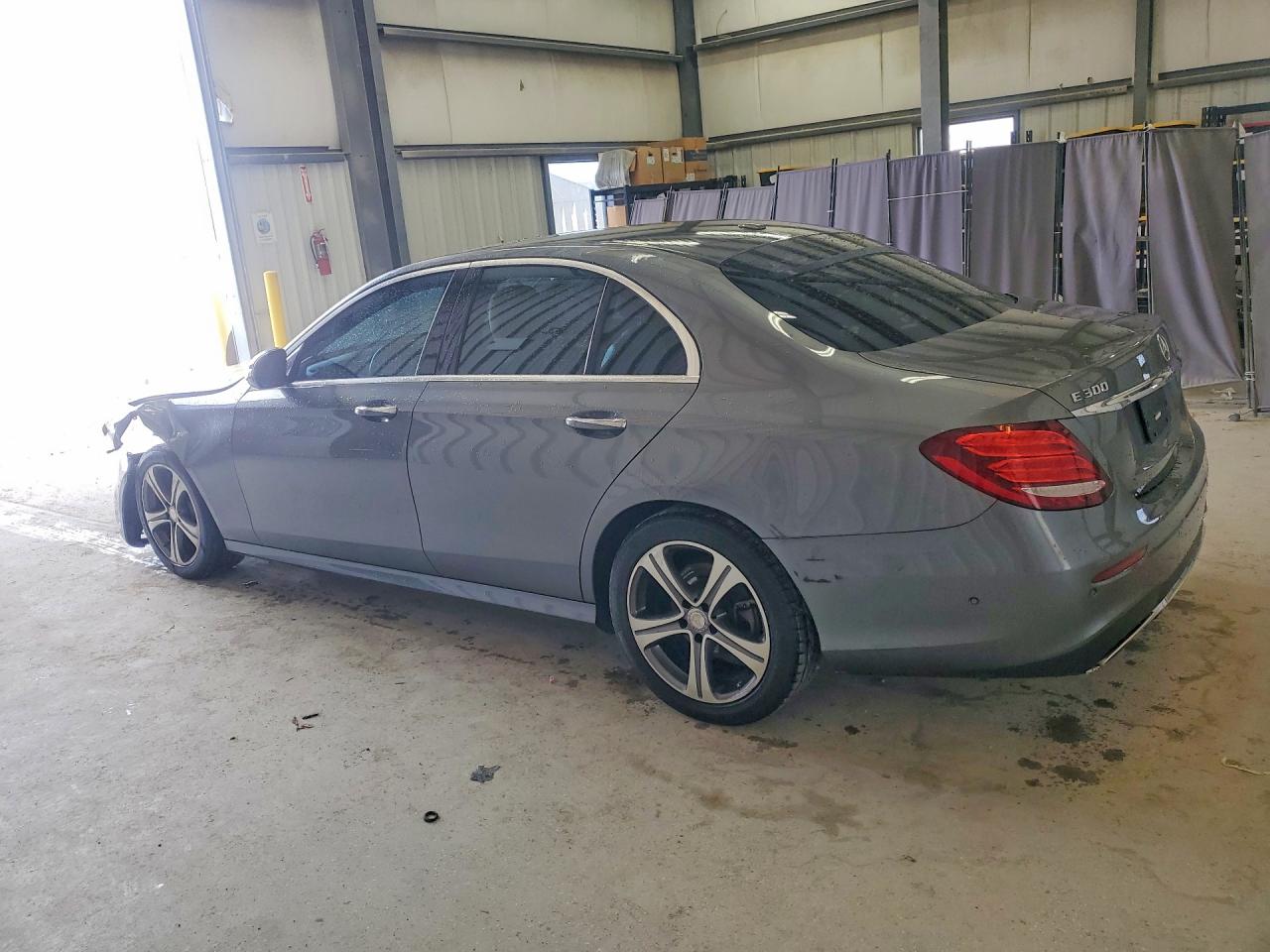 2017 Mercedes-Benz E-Class VIN WDDZF4JB6HA082969 COPART salvage auction — Front End, TX - CERTIFICATE OF TITLE, sold $3,600 on 2026-07-09 (photo 2)